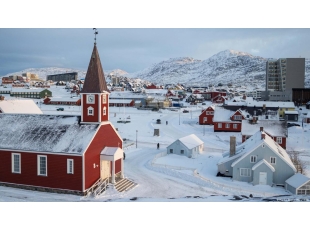 Франция и Канада открыли консульства в Гренландии