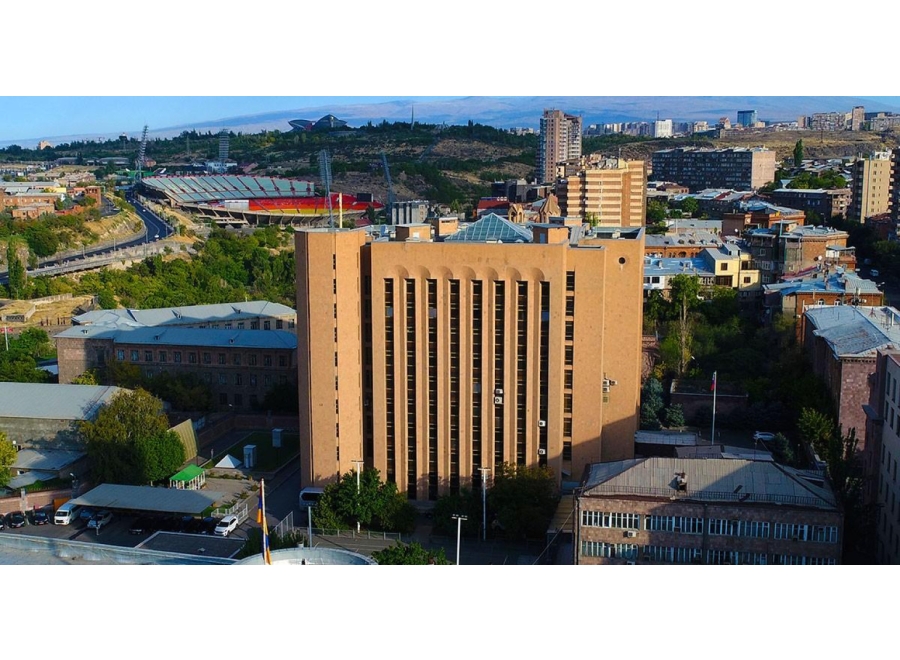 Посольство рассказало о возвращении россиян из Ирана через Армению