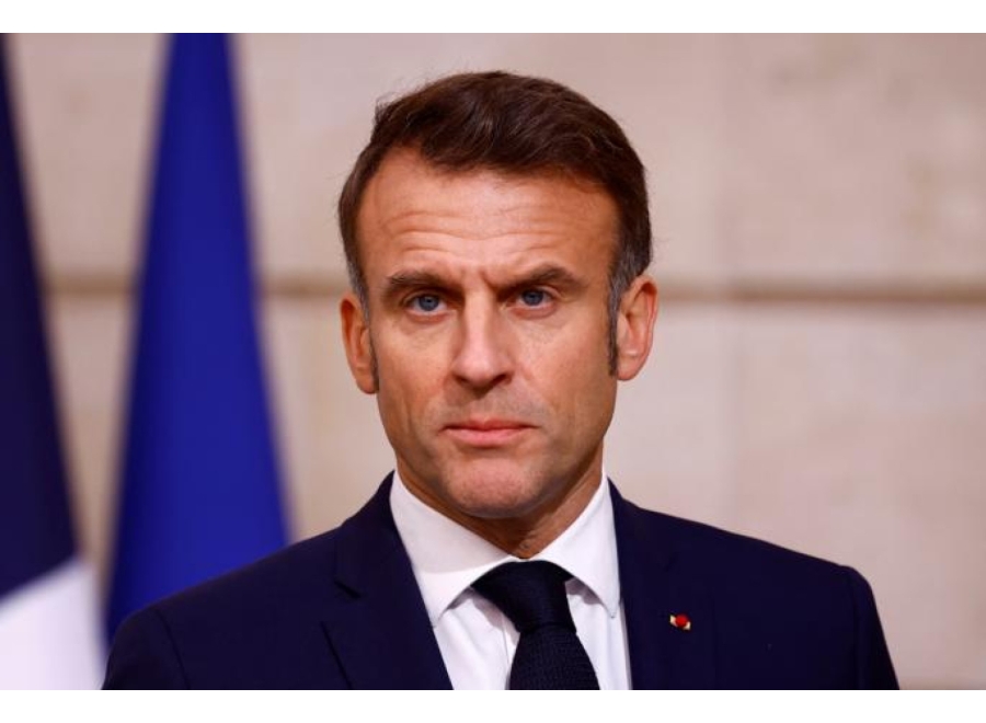 Макрон предложил Ливану и Израилю провести прямые переговоры в Париже