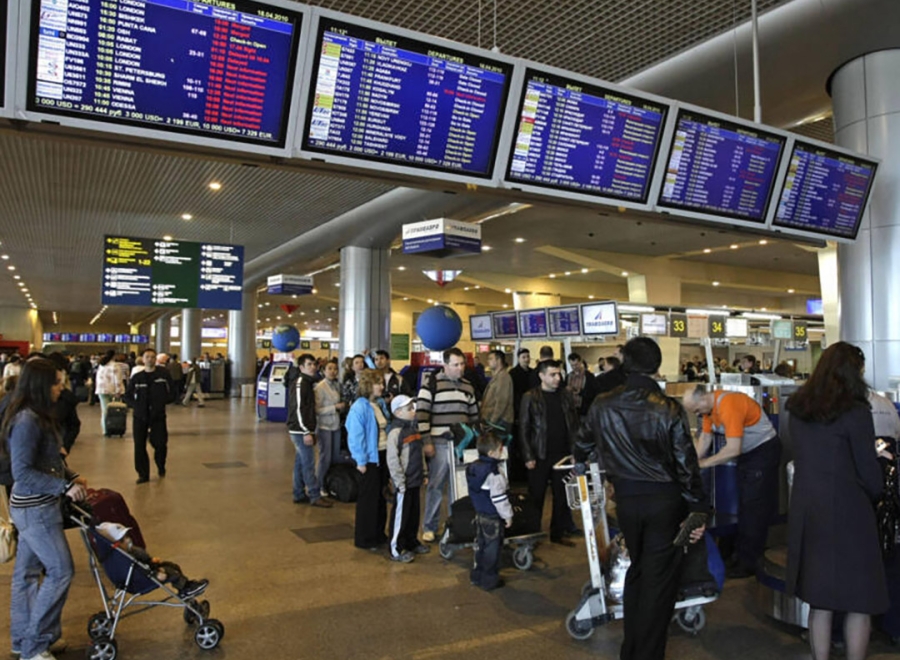 Эмиграция растёт: тысячи россиян ищут новый дом